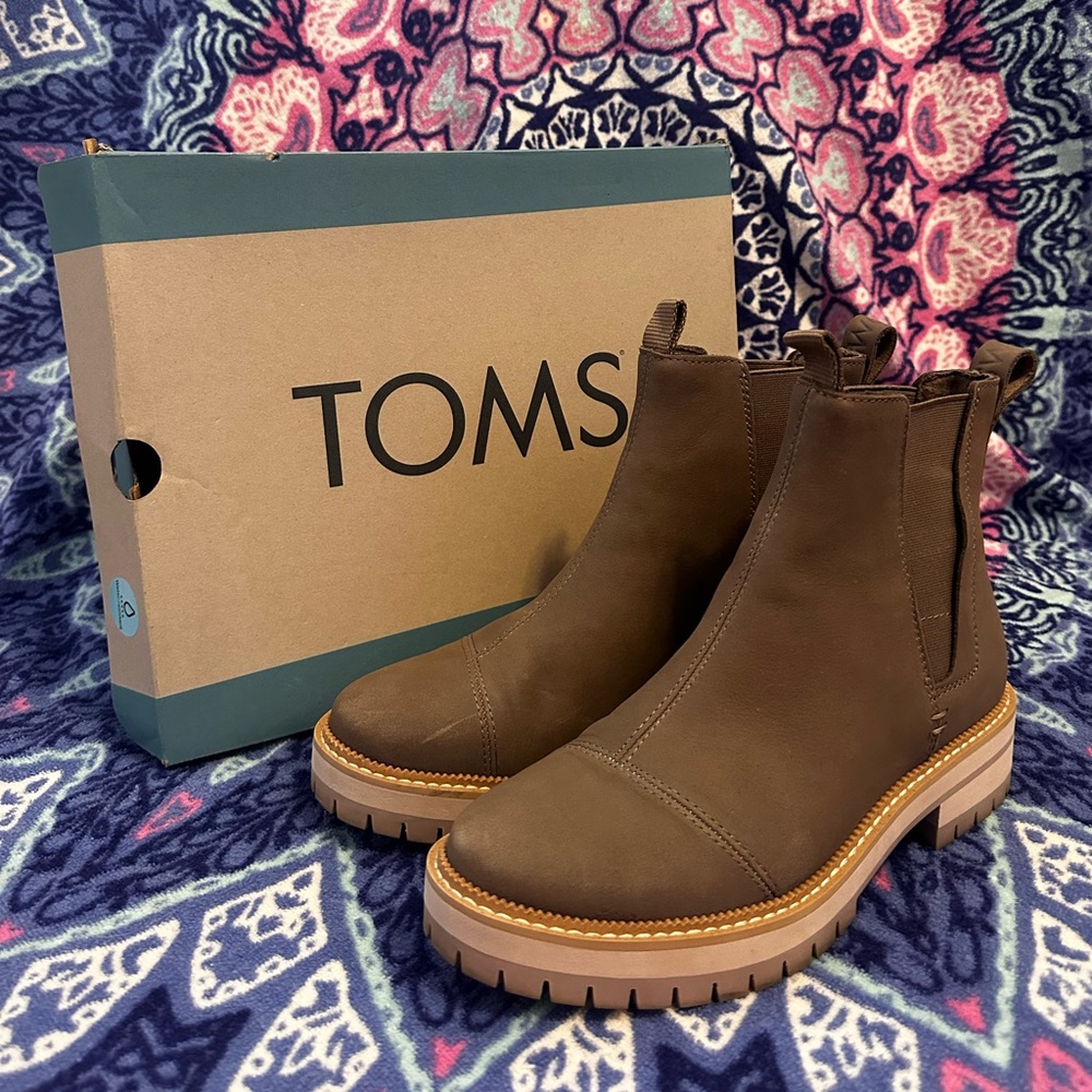 TOMS Dakota Chelsea Boots - Taupe Grey